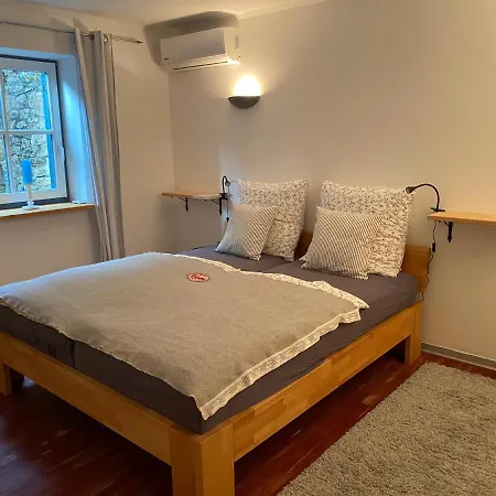 Appartamento Gemuetliches Domizil Ueber Den Daechern Von Jena